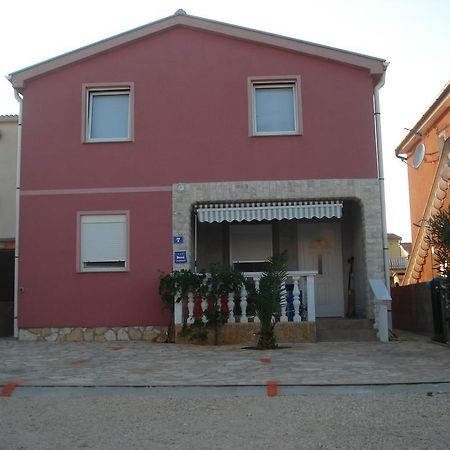 Apartments Niko Vir Pokój zdjęcie