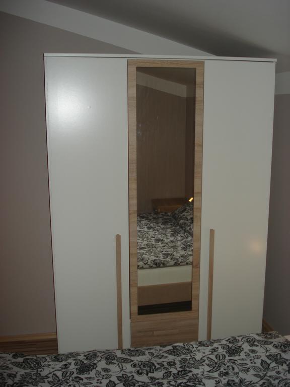 Apartments Niko Vir Pokój zdjęcie
