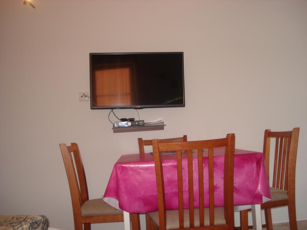 Apartments Niko Vir Pokój zdjęcie